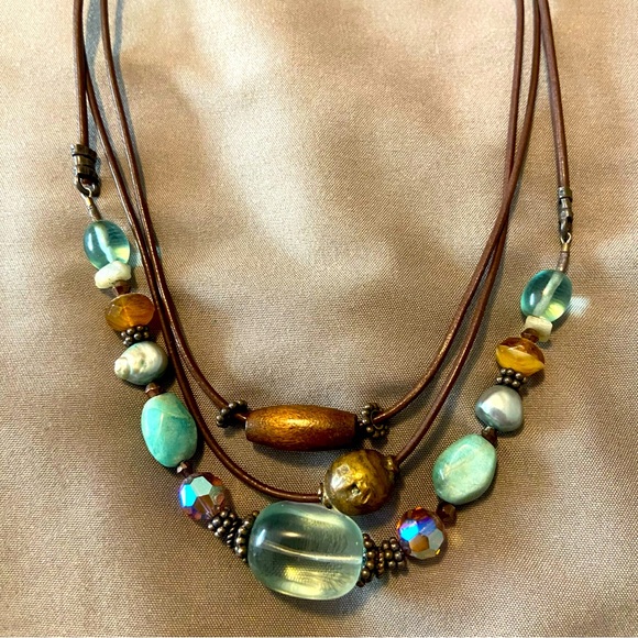 Short Beaded Necklace - Teal and Brown - Picture 3 of 3